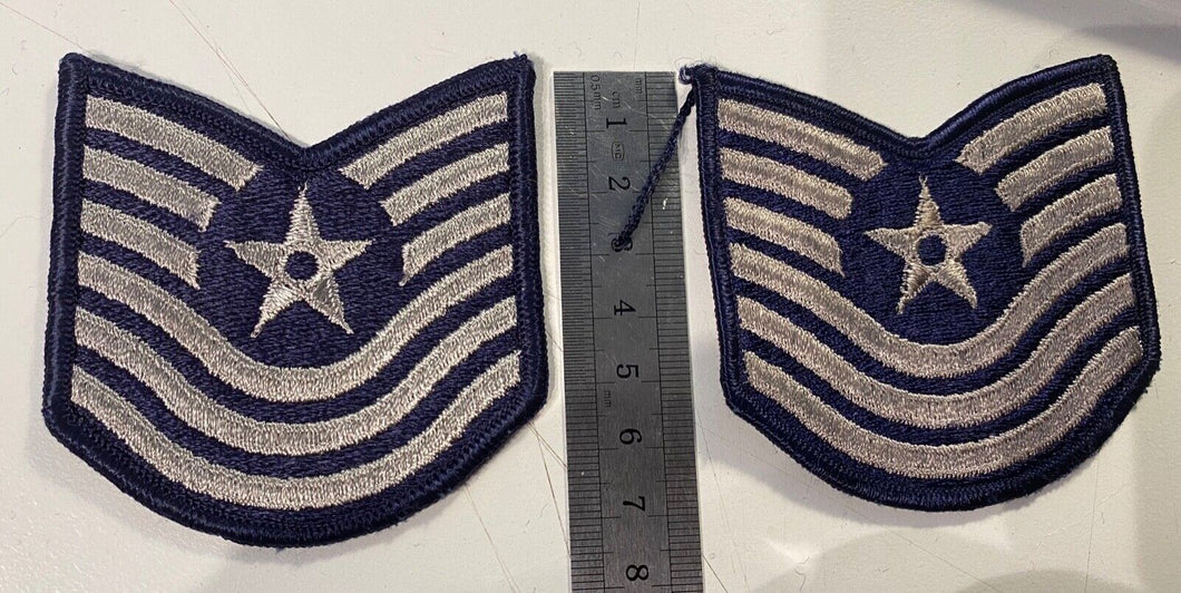 A small pair of US AIRFORCE Tech Sergeants Stripes in unissued condition - - B38