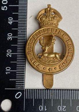 WW1 / WW2 British Army - The Hertfordshire Regiment brass cap badge. - The Militaria Shop