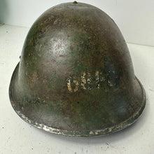 Charger l&#39;image dans la galerie, British / Canadian Army WW2 Mk3 Turtle Helmet 1944 Dated - Original WW2 Helmet
