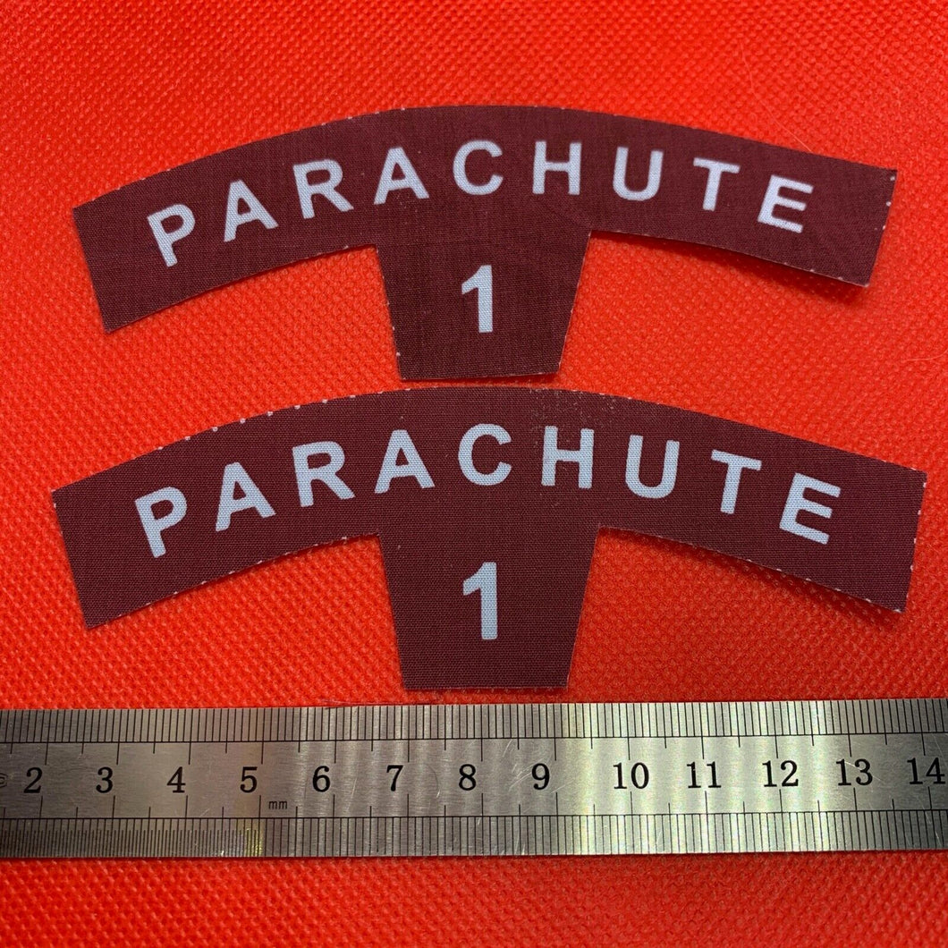 Pair of WW2 Style Printed Parachute Regiment No.1 Shoulder Titles - Reproduction
