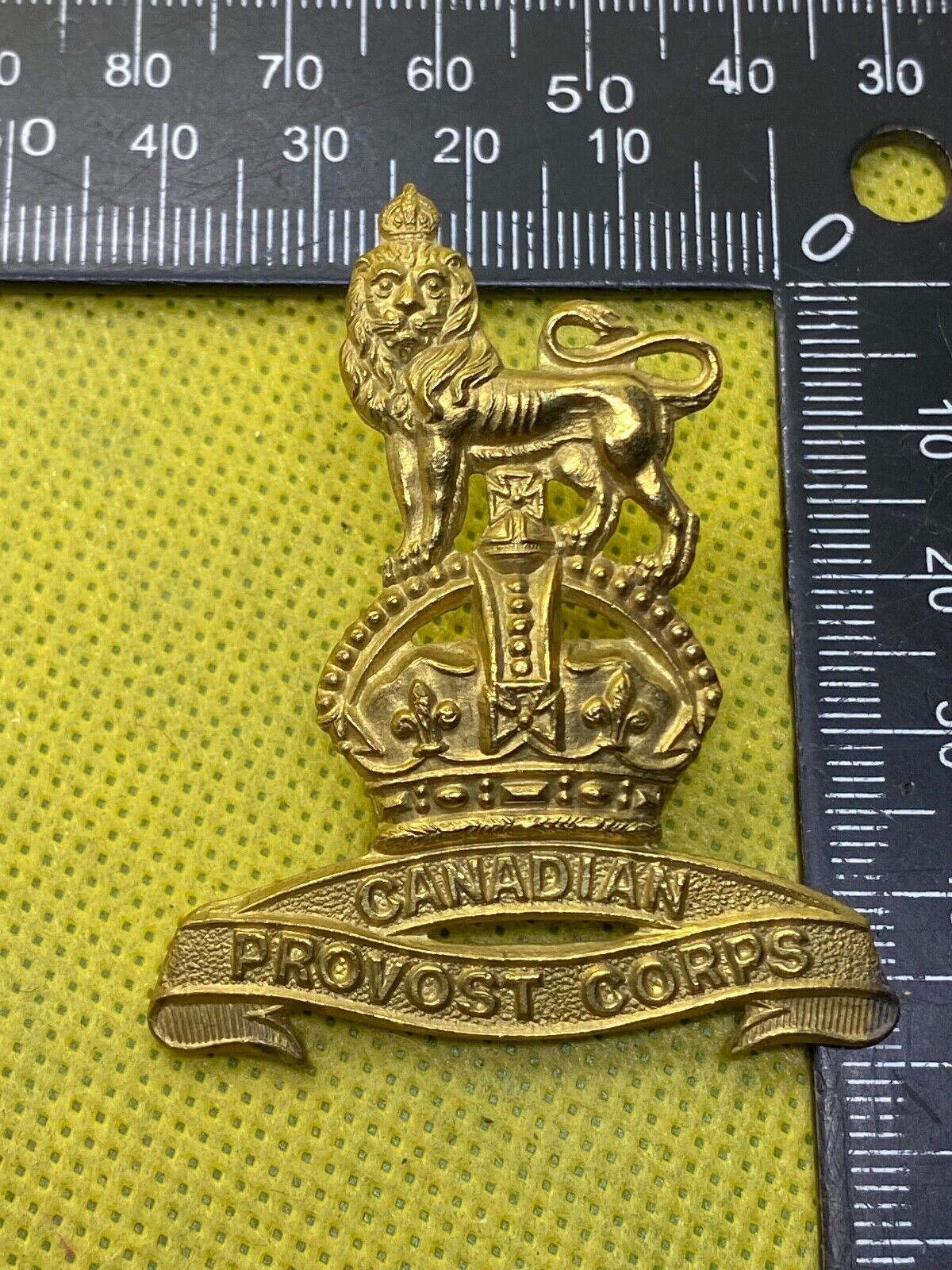 Ww1   Ww2 Canadian Army Canadian Provost Corps Kings Crown Cap Badge 