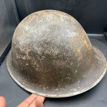 Load image into Gallery viewer, British / Canadian Army WW2 Mk3 Turtle Helmet - Original WW2 Helmet
