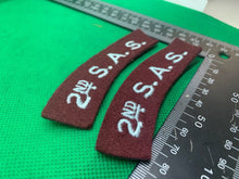 Load image into Gallery viewer, British Army 2nd SAS Shoulder Title Pair - WW2 Pattern - Ideal for Reenactment
