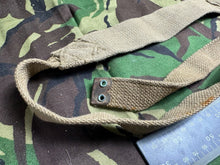 Charger l&#39;image dans la galerie, Original WW2 British Army 37 Pattern Shoulder Strap - Normal - Wartime Dated
