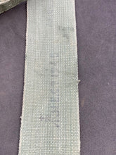 Charger l&#39;image dans la galerie, Original WW2 British Army 44 Pattern Shoulder Strap - 1945 Dated
