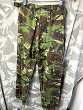 Load image into Gallery viewer, Genuine British Army DPM Camouflaged Combat Trousers - 75/76/92
