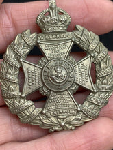 Load image into Gallery viewer, Original WW2 British Army Prince Consorts Own Brass Cap Badge
