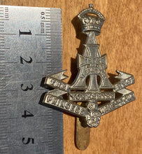 Load image into Gallery viewer, WW1 / WW2 British Army THE YORKSHIRE REGIMENT Princess of Wales&#39;s Own badge -B40

