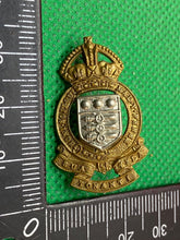 Load image into Gallery viewer, Original WW1 / WW2 British Army Ordnance Corps Collar Badge
