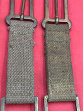 Charger l&#39;image dans la galerie, Original WW2 British Army 37 Pattern Brace Adaptor Pair
