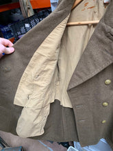 Charger l&#39;image dans la galerie, WW2 British Converted French Army Soldiers Greatcoat - Converted to Jeep Coat
