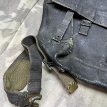 Load image into Gallery viewer, Original WW2 RAF / British Army 37 Pattern Small Pack &amp; L Strap Set
