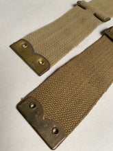 Charger l&#39;image dans la galerie, Original WW2 Dated British Army 37 Pattern Webbing L Straps - 1942 Dated
