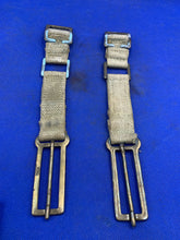 Charger l&#39;image dans la galerie, Original WW2 British Army 37 Pattern Brace Adaptors Pair
