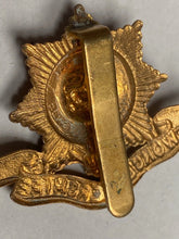 Load image into Gallery viewer, WW1 / WW2 British Army - Worcestershire Brass cap badge.
