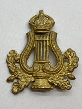 Load image into Gallery viewer, Original WW2 British Army Kings Crown Cap Badge - Army Music Corps Musicians
