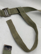 Charger l&#39;image dans la galerie, Original WW2 British Army 44 Pattern Shoulder Strap
