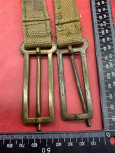 Charger l&#39;image dans la galerie, RARE WW2 British Army - Air Ministry AM Marked 37 Pattern Webbing Brace Adaptors
