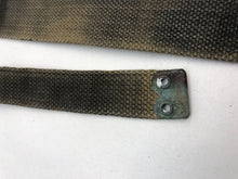 Charger l&#39;image dans la galerie, Original WW2 British Army 37 Pattern L Straps Pair - Wartime Dated
