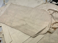 Charger l&#39;image dans la galerie, Original WW2 British Army Soldiers White Wash Kit 1945 Dated - Great Condition
