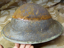 Charger l&#39;image dans la galerie, Original WW2 British Style South African Mk2 Army Combat Helmet
