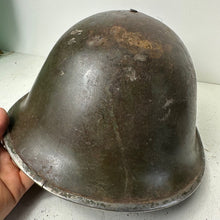 Charger l&#39;image dans la galerie, Original WW2 Helmet British / Canadian Army WW2 Mk3 Turtle Helmet
