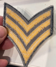 Load image into Gallery viewer, A matching pair of US Army Sergeants Stripes - in unissued condition - - - - B38
