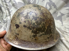 Charger l&#39;image dans la galerie, Original WW2 Canadian / British Army Mk3 High Rivet Turtle Helmet &amp; Liner
