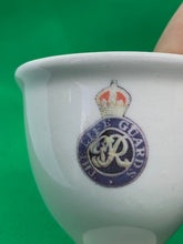 Lade das Bild in den Galerie-Viewer, Badges of Empire Collectors Series Egg Cup - Life Guards - No 128
