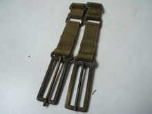 Charger l&#39;image dans la galerie, Original WW2 British Army 37 Pattern Webbing Brace Adaptor Pair - The Militaria Shop
