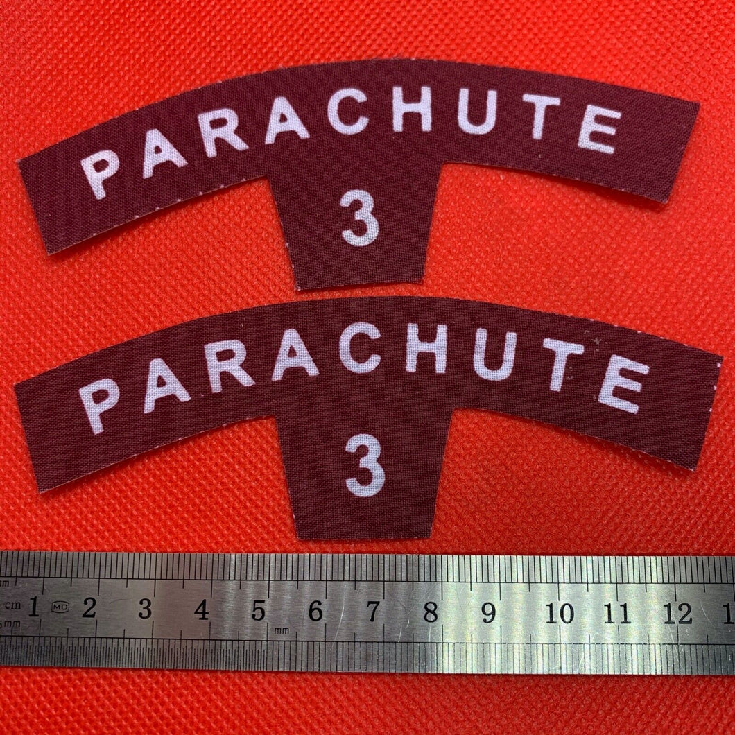 Pair of WW2 Style Printed Parachute Regiment No.3 Shoulder Titles - Reproduction