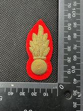 Load image into Gallery viewer, British Army Royal Artillery Bullion Cap / Beret / Blazer Badge - UK Made
