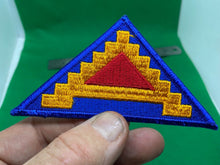 Lade das Bild in den Galerie-Viewer, An Original US 7th Army Badge / Patch in Unissued Condition.
