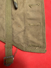 Load image into Gallery viewer, Original WW2 US Army M1928 Haversack Pack Tail
