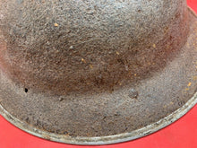 Lade das Bild in den Galerie-Viewer, Original WW2 Combat Helmet - British / South African Army Mk2 Brodie Helmet
