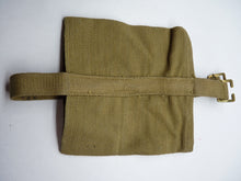 Charger l&#39;image dans la galerie, Original WW2 1942 Dated British Army 37 Pattern Water Bottle Carrier Harness
