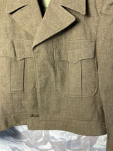 Load image into Gallery viewer, Original US Army WW2 Ike Jacket Battledress - 36&quot; Regular Chest
