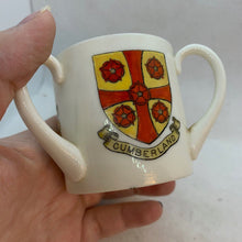 Load image into Gallery viewer, Crested China - Henry of Navarre - King of France - The Militaria Shop
