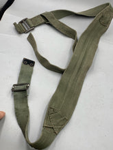 Charger l&#39;image dans la galerie, Original WW2 British Army 44 Pattern Shoulder Strap
