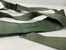 Charger l&#39;image dans la galerie, Original WW2 British Army 44 Pattern Shoulder / Equipment Strap - 1945 Dated
