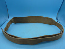 Lade das Bild in den Galerie-Viewer, Original WW2 British Army 37 Pattern Canvass Shoulder Strap / Cross Strap
