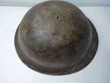 Load image into Gallery viewer, Mk3 Canadian / British Army Original WW2 Turtle Helmet High Rivet
