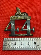 Lade das Bild in den Galerie-Viewer, Original British Army 44th Essex Regiment of Foot Victorian OR&#39;s Glengarry Badge
