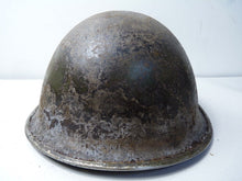 Load image into Gallery viewer, Mk3 Canadian / British Army Original WW2 Turtle Helmet High Rivet
