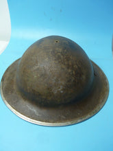 Lade das Bild in den Galerie-Viewer, Original WW2 South African Army Mk2 Brodie Helmet - British Style Combat Helmet
