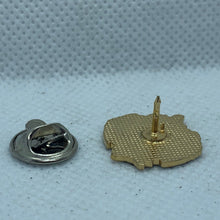 Load image into Gallery viewer, The Essex Regiment - NEW British Army Military Cap/Tie/Lapel Pin Badge #43 - The Militaria Shop
