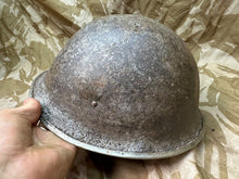 Load image into Gallery viewer, WW2 Mk3 High Rivet Turtle - British / Canadian Army Helmet - Nice Original
