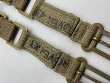 Charger l&#39;image dans la galerie, Original WW2 British Army 37 Pattern Brace Adaptors - 1943 Dated
