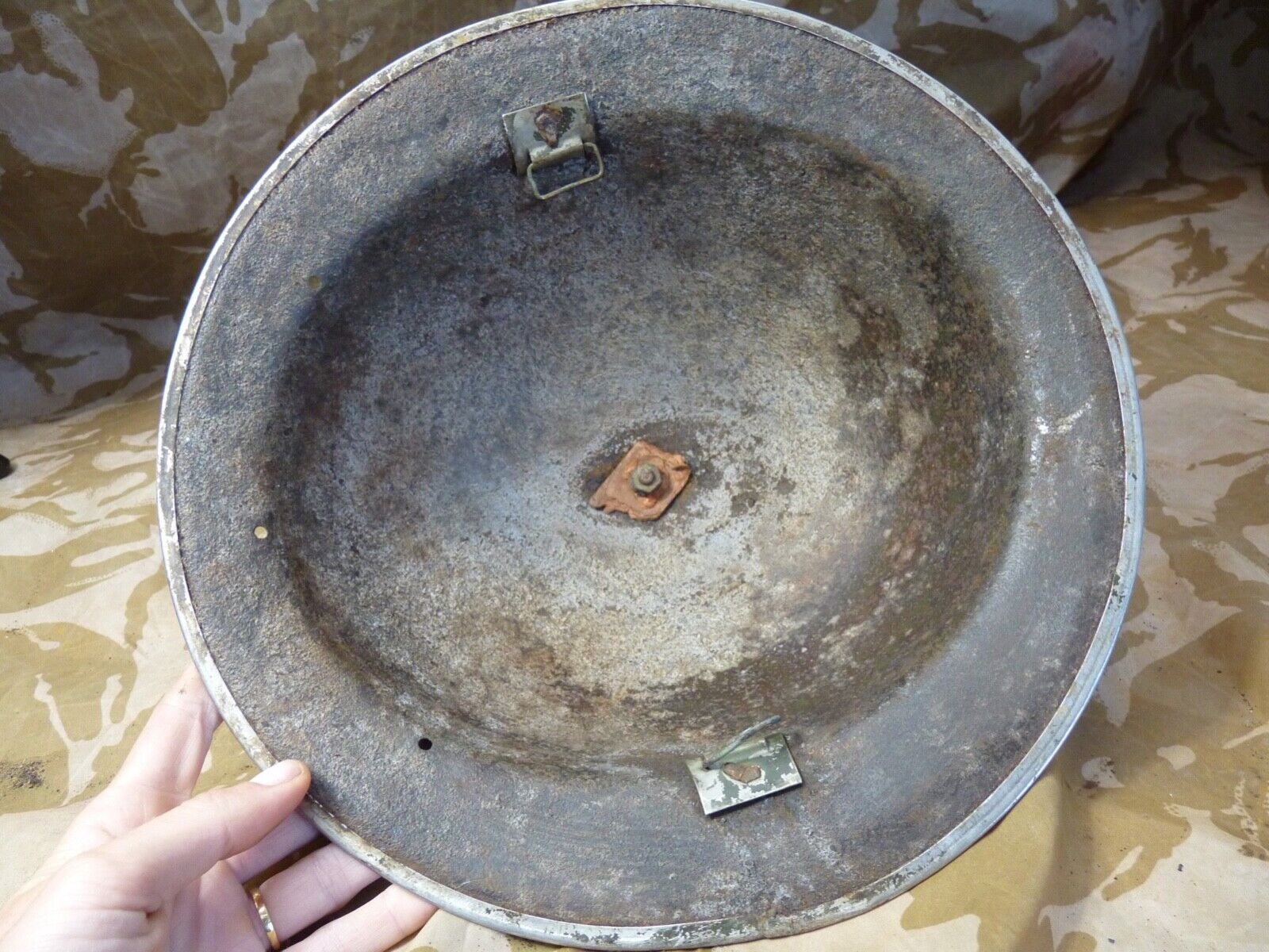 Original WW2 British Style South African Mk2 Army Combat Helmet - The Militaria Shop