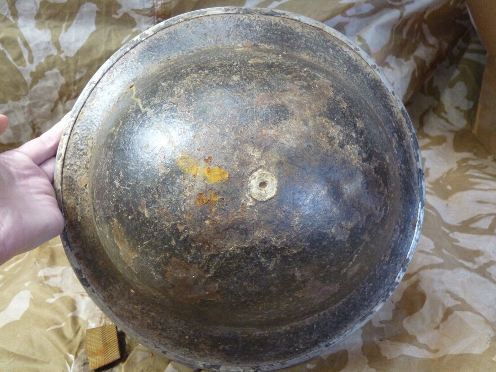 Original WW2 British Style South African Mk2 Army Combat Helmet - The Militaria Shop